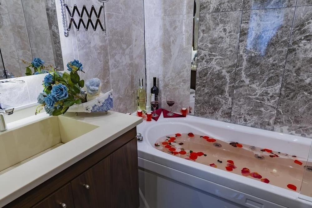 Lord Morgan Exclusive Design & Cihangir Room Type - Executive Suite