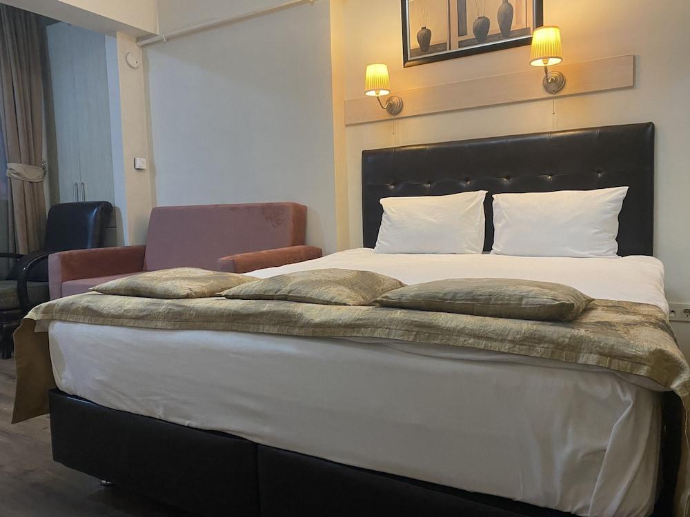 Taksim House Suites - Tap to explore photos