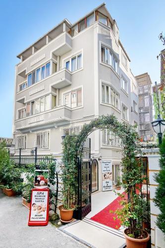 Beyazit Palace Hotel - Tap to explore photos