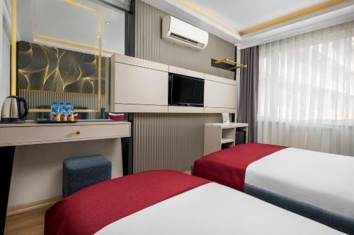 Sultanahmet Nu Hotel Room Type - Standard Triple Room Sultanahmet Nu Hotel Room Type - Standard Triple Room