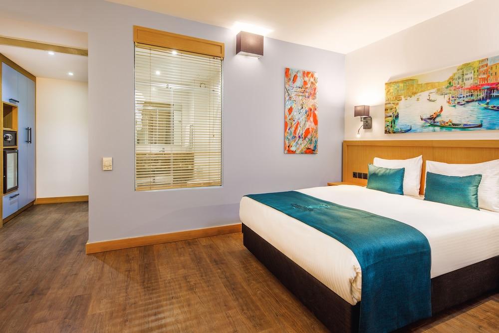 Urban Hotel Bomonti Room Type - Family Quadruple Room
