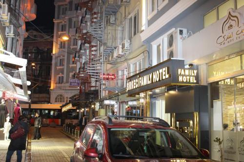 Sirkeci Family Hotel - Tap to explore photos