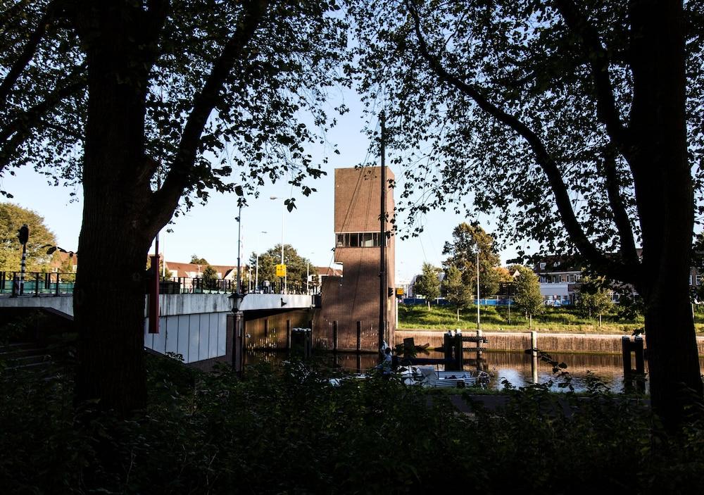 SWEETS - Gerben Wagenaarbrug