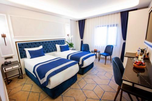 Endican Beyazit Hotel - Tap to explore photos