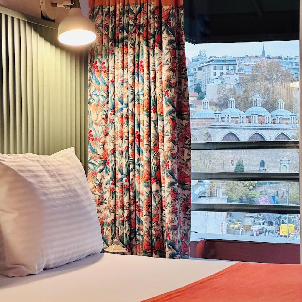 Casa Rosa Suites Room Type - Panoramic Double Room