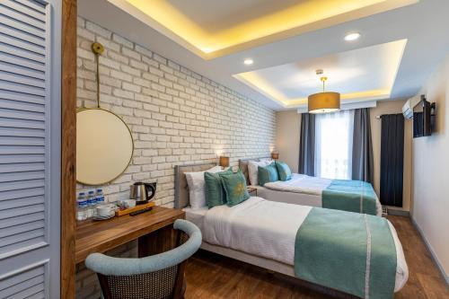 Interstar Hotel - Tap to explore photos