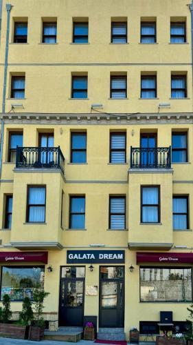 Galata Dream Hotel - Tap to explore photos