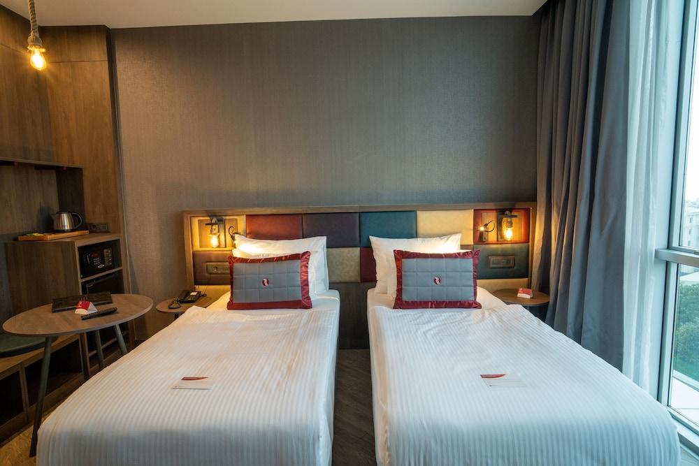 Ramada Encore by Wyndham Istanbul Avcilar Room Type - 1 Twin Bed, City View, Non-Smoking