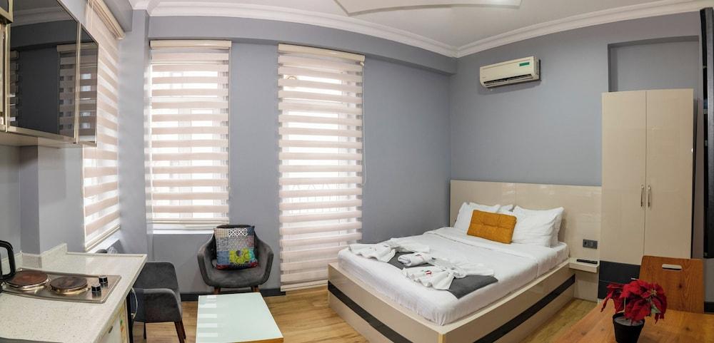 Taksim Trend Residence Room Type - B) Standard Suite