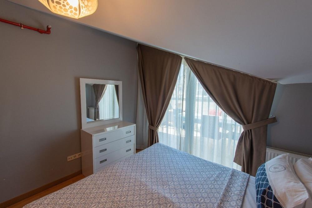 Taksim Elysium Residence CTS Room Type - Economy Apartment