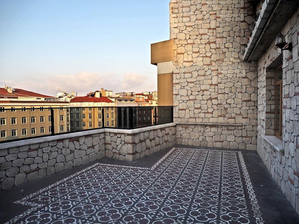 Nusret Bey Hotel - Tap to explore photos