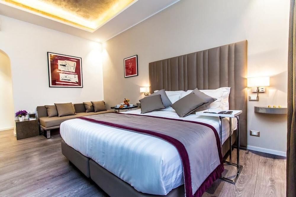 Calisto Luxury Trastevere Room Type - Deluxe Triple Room Calisto Luxury Trastevere Room Type - Deluxe Triple Room