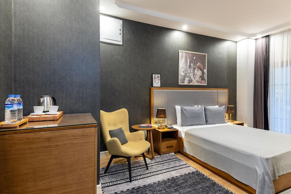 Sala Suites Room Type - Junior Studio