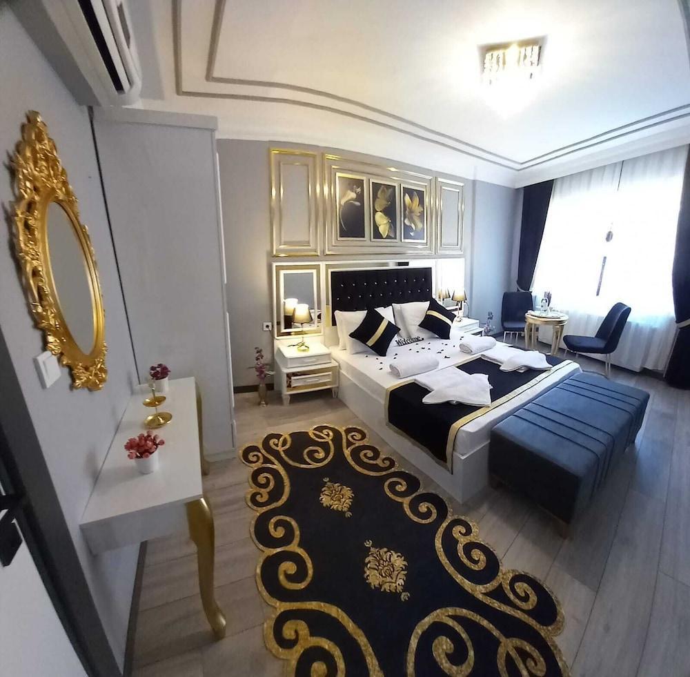 Emirhan Guest House & Suites Room Type - Junior Suite, 1 Bedroom, Refrigerator & Microwave, City View