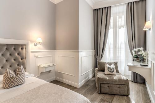 Piazza di Spagna Just for Us Room Type - Triple Room with Private Bathroom Piazza di Spagna Just for Us Room Type - Triple Room with Private Bathroom