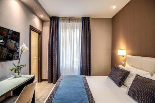 MZ Hotel Rome - Tap to explore photos
