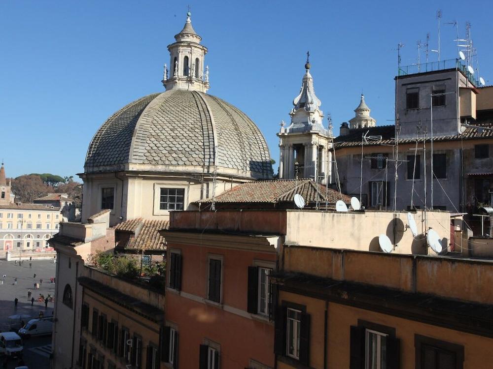 LHP Suite Piazza di Spagna - Tap to explore photos