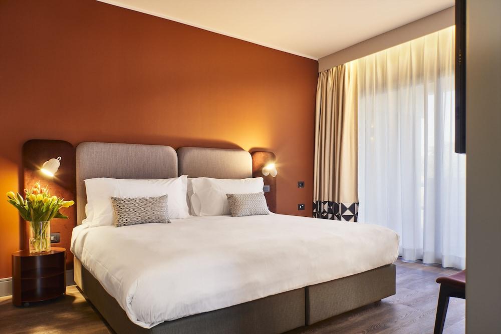 Hotel Villa Pamphili Roma Room Type - Deluxe Suite, 1 Bedroom
