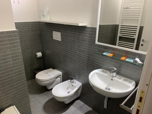 Tiburtina Suites Room Type - Double Room with Balcony Tiburtina Suites Room Type - Double Room with Balcony