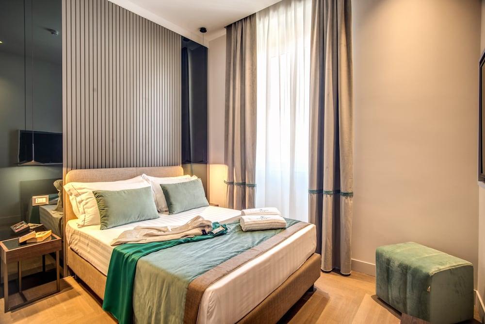Hotel 77 Seventy-Seven Room Type - Family Suite Hotel 77 Seventy-Seven Room Type - Family Suite