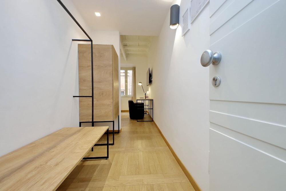 Youroom Vite Room Type - Superior Double Room