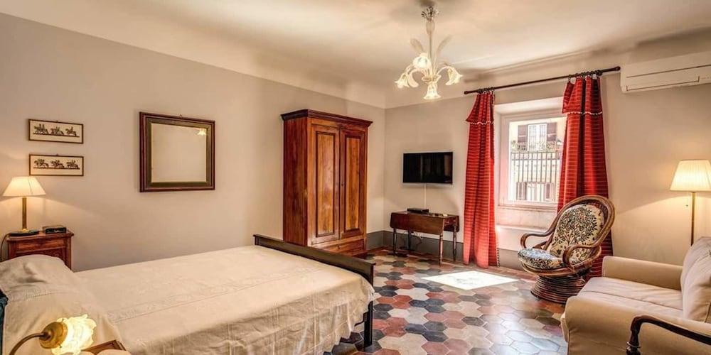 Principe Amedeo 1 Room Type - Apartment, 1 Bedroom
