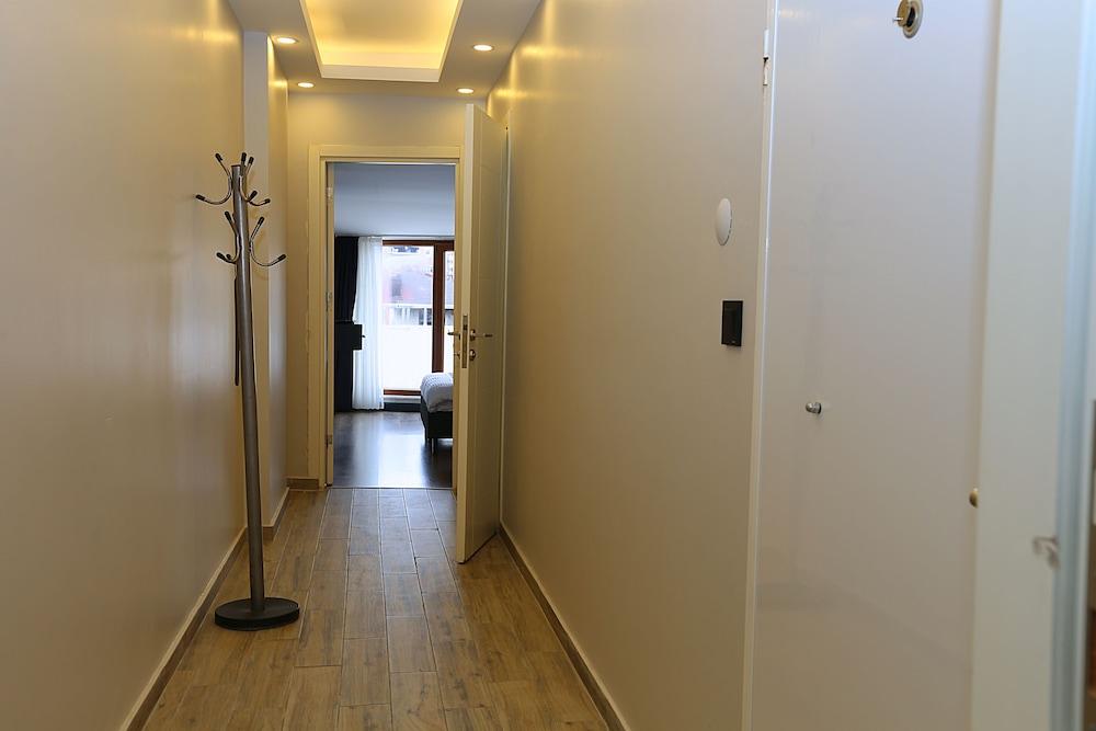 Galata King Suites - Tap to explore photos
