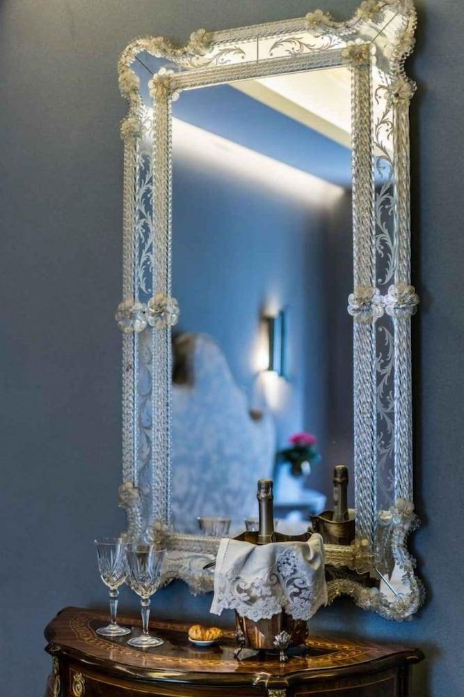 Antica Locanda - Tap to explore photos