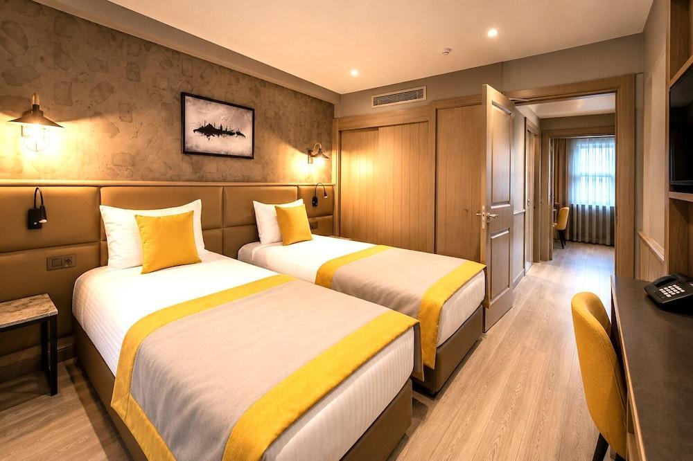 Seraglio Hotel & Suites Room Type - Annex Junior Family Suite, 2 Bedroom Seraglio Hotel & Suites Room Type - Annex Junior Family Suite, 2 Bedroom