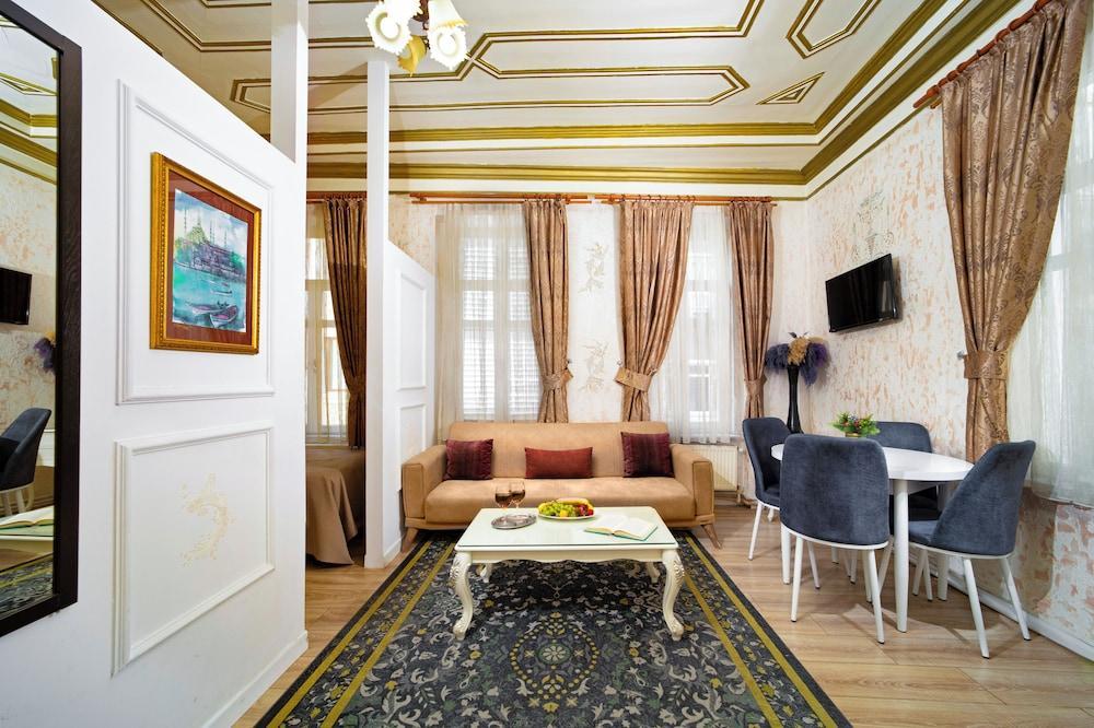 Alhambra Apart Hotel Room Type - Deluxe Apartment, 2 Bedrooms Alhambra Apart Hotel Room Type - Deluxe Apartment, 2 Bedrooms