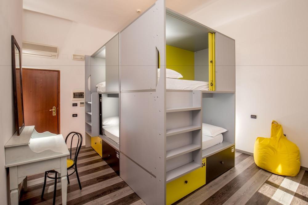 Free Hostels Roma Room Type - Shared Dormitory, Multiple Beds (Bed in 6-Bed Mixed Dormitory Room) Free Hostels Roma Room Type - Shared Dormitory, Multiple Beds (Bed in 6-Bed Mixed Dormitory Room)