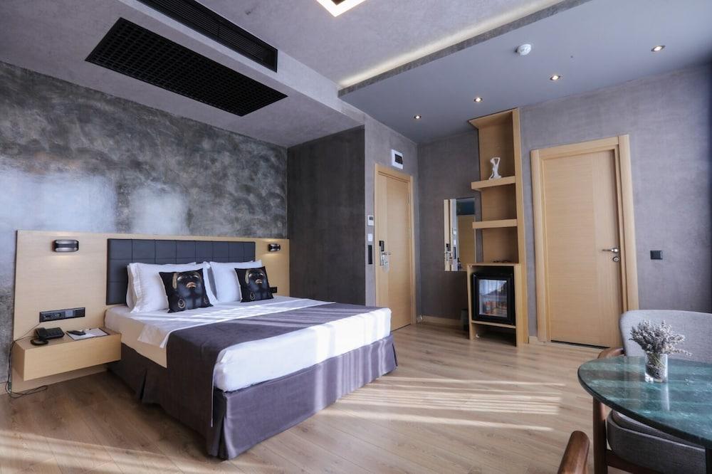 Redstone Hotel Room Type - Superior Suite, Sea View