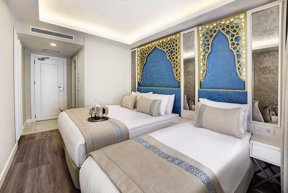 Great Fortune Design Hotel Room Type - Standard Double or Twin Room