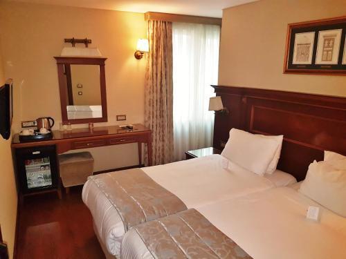 Hotel Perula Room Type - Economy Twin Room
