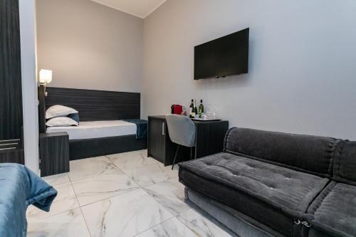 Cesare ai Cavalieri Suites - Tap to explore photos