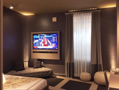 Private Luxury Suites Room Type - King Suite