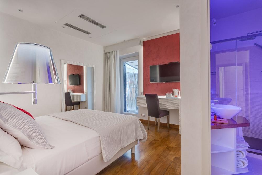 Shali Luxury Suite Room Type - Deluxe Double Room (Extra bed)