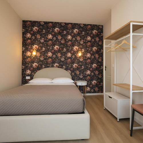 Aurelia Garden Rooms B&B - Tap to explore photos