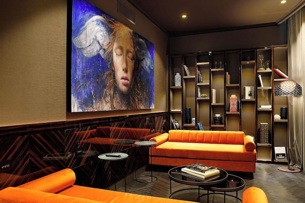 U-Visionary Roma Hotel Room Type - Signature Suite, 2 Bedrooms, Sauna, City View U-Visionary Roma Hotel Room Type - Signature Suite, 2 Bedrooms, Sauna, City View
