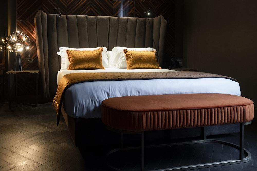 U-Visionary Roma Hotel Room Type - Deluxe Triple Room U-Visionary Roma Hotel Room Type - Deluxe Triple Room