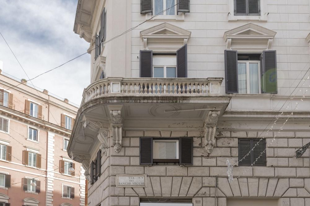 Maison Ottavia - Tap to explore photos