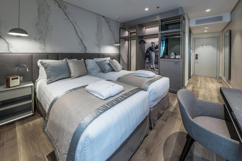 The Regency, Rome, A Tribute Portfolio Hotel Room Type - Classic Room, 2 Twin Beds