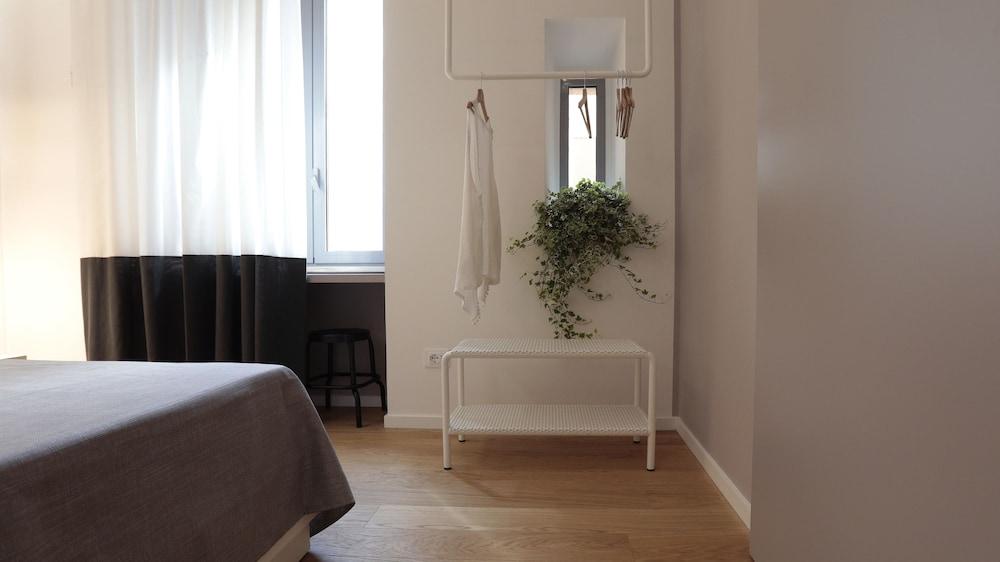 Suite Inn Rome Room Type - Deluxe Double or Twin Room