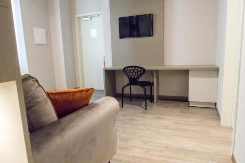 Hotel San Giovanni Roma - Tap to explore photos