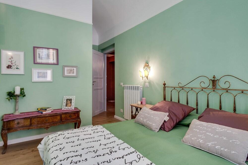 femasuites Room Type - Economy Double Room
