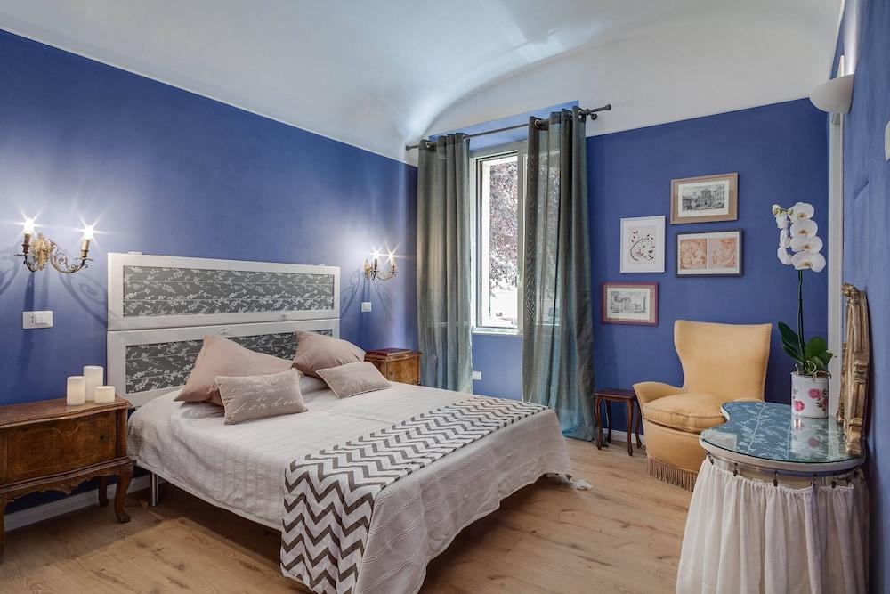 femasuites Room Type - Comfort Double Room