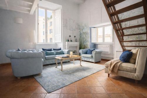 Pantheon Grand Loft, Spacious and Bright for 8 Via dei Cestari - Tap to explore photos