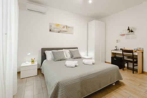 G21 Guest House Room Type - Double Room with Private Bathroom G21 Guest House Room Type - Double Room with Private Bathroom