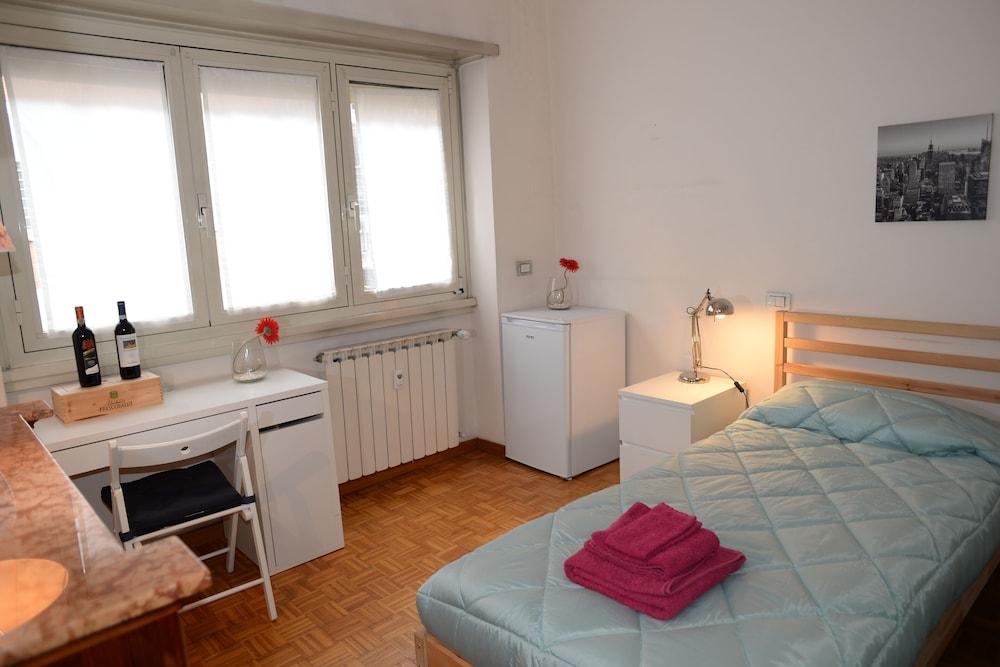 Emilio's Home Entire Apartament up to 7