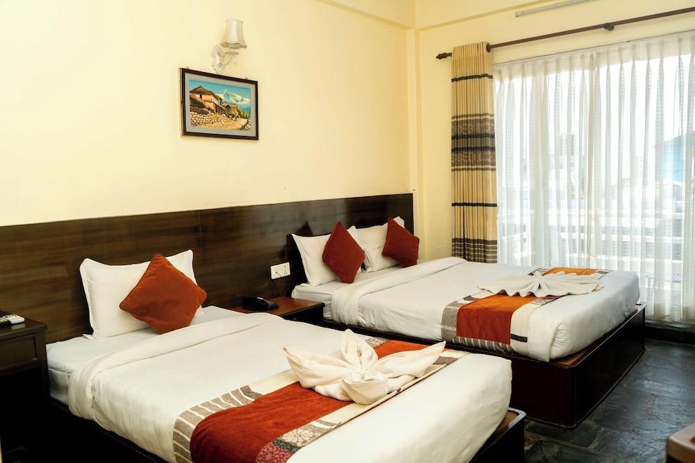 Hotel Kunja Room Type - Deluxe Twin Room, 2 Bedrooms